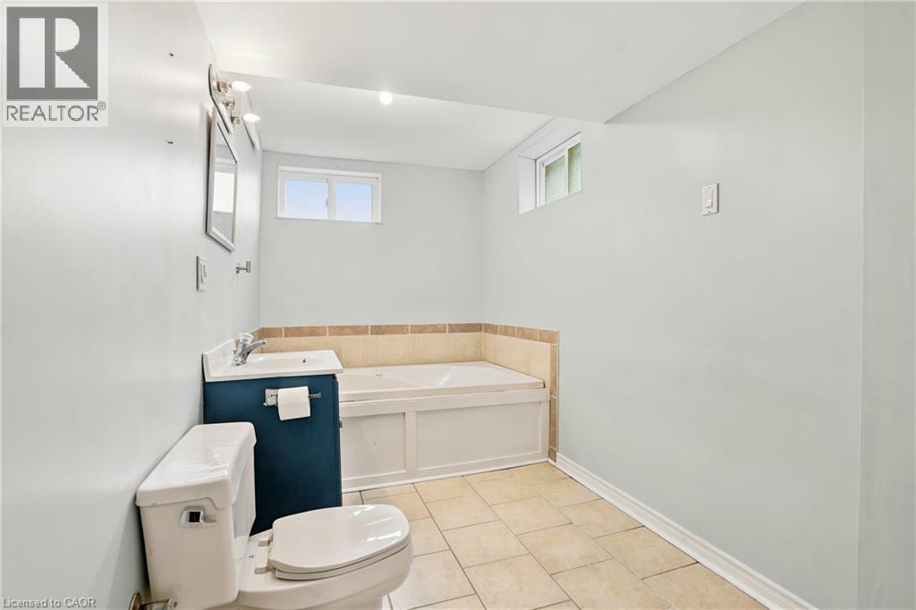 602 Geneva Street, St. Catharines, Ontario  L2N 2J4 - Photo 22 - 40832239