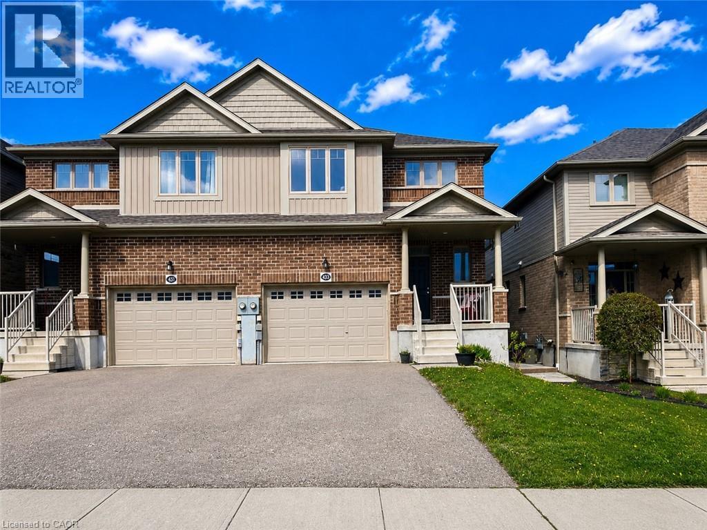 433 Avens Street, Waterloo, Ontario  N2V 0B5 - Photo 1 - 40831119