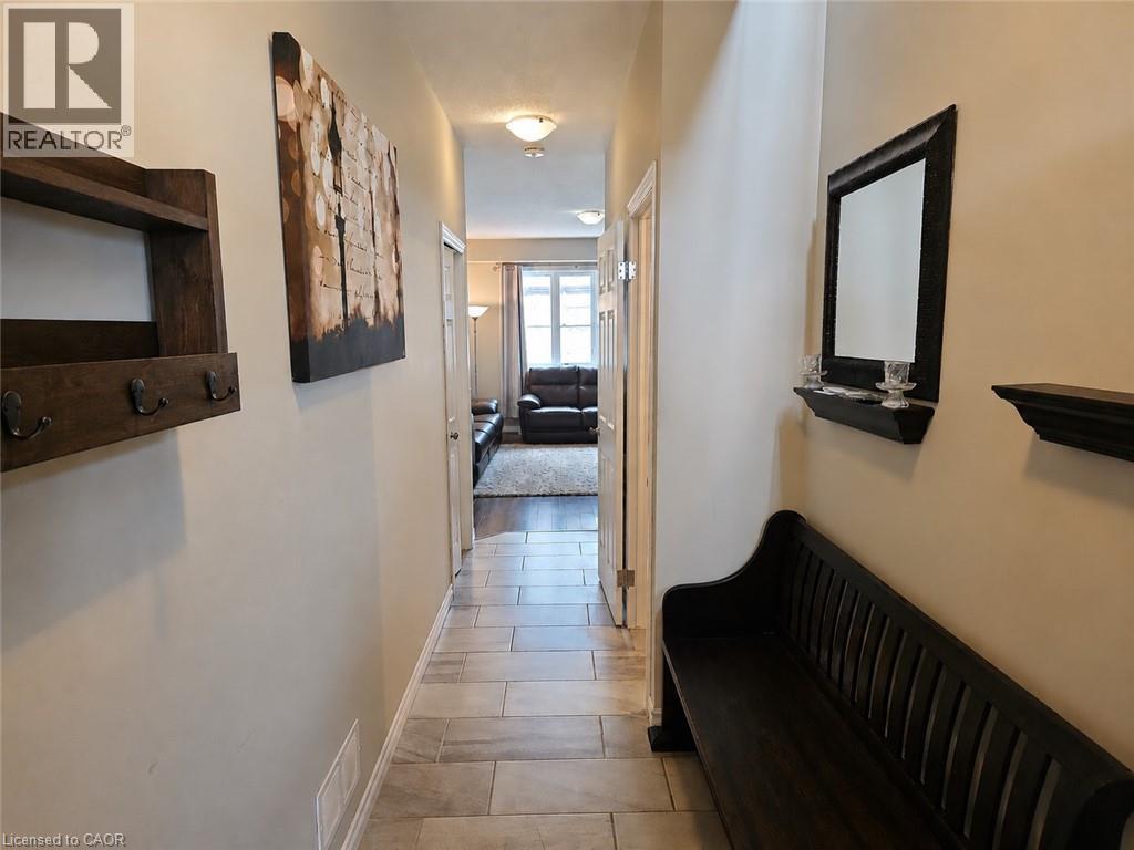 433 Avens Street, Waterloo, Ontario  N2V 0B5 - Photo 7 - 40831119