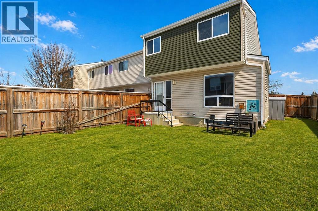 43, 5425 Pensacola Crescent SE, Calgary, Alberta  T2A 2G7 - Photo 2 - A2291611