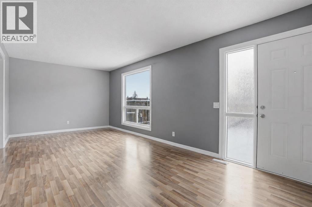 43, 5425 Pensacola Crescent SE, Calgary, Alberta  T2A 2G7 - Photo 6 - A2291611