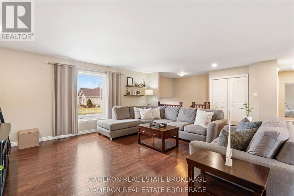 3247 Northdale Drive, Cornwall, Ontario  K6K 0A5 - Photo 3 - X13157594
