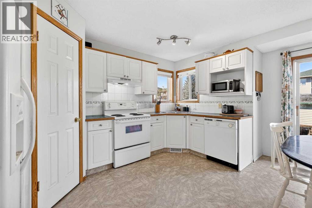 100 Tuscany Way NW, Calgary, Alberta  T3L 2A4 - Photo 5 - A2311171