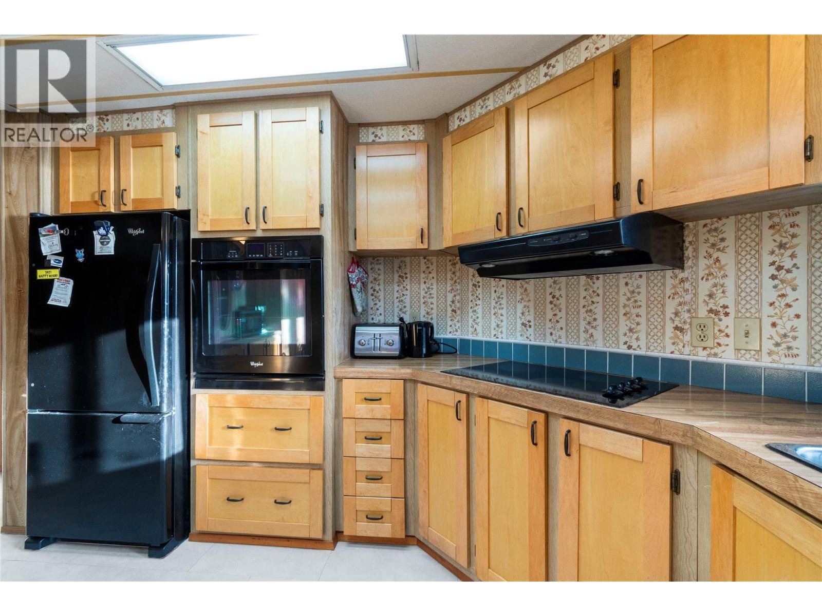 8698 Penwith Way, St. Ives, British Columbia  V0E 1M9 - Photo 12 - 10384525