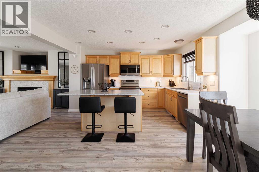 724 Prestwick Circle SE, Calgary, Alberta  T2Z 4Y5 - Photo 12 - A2313049