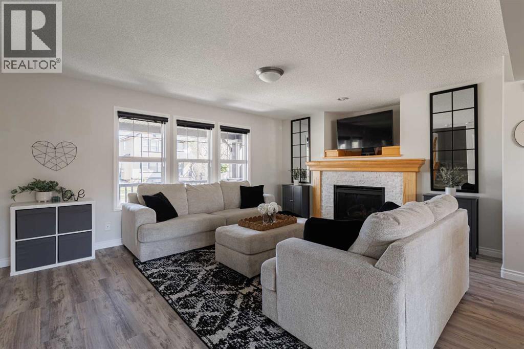 724 Prestwick Circle SE, Calgary, Alberta  T2Z 4Y5 - Photo 6 - A2313049