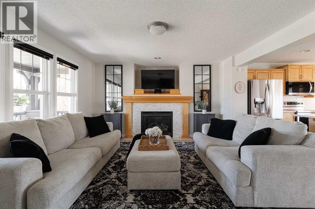 724 Prestwick Circle SE, Calgary, Alberta  T2Z 4Y5 - Photo 8 - A2313049
