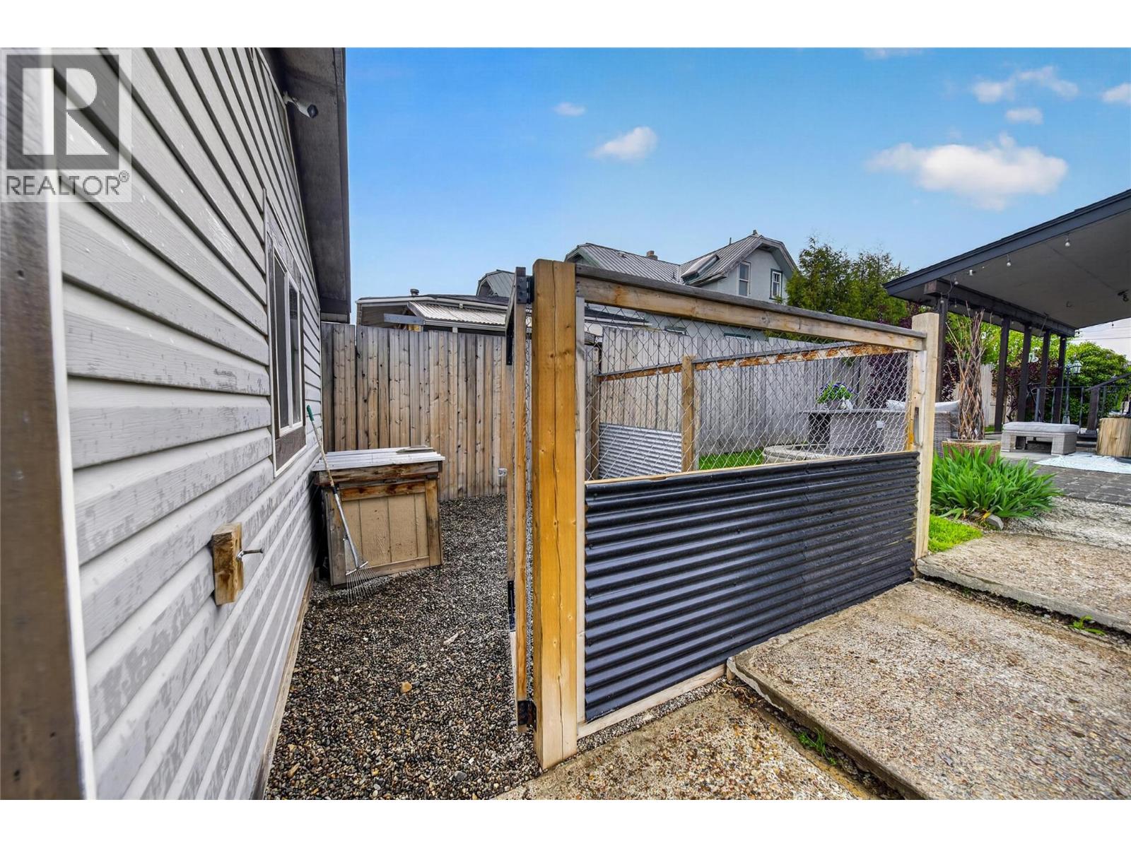 112 6th Avenue S, Cranbrook, British Columbia V1C 2H4 - Photo 32 - 10388011