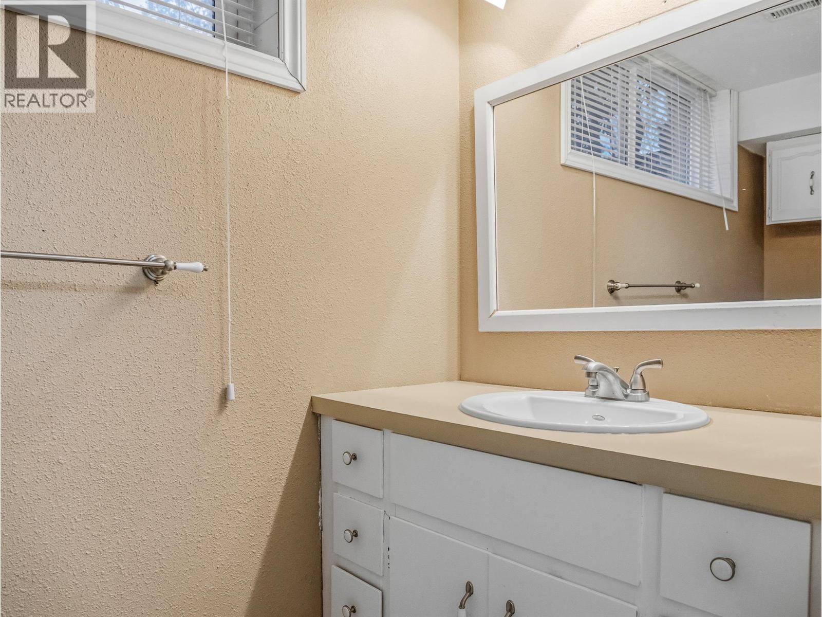 9433 7 Street, Dawson Creek, British Columbia  V1G 3M7 - Photo 48 - 10388385
