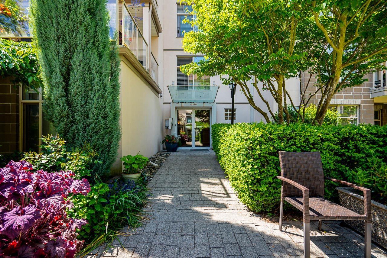 409 15340 19a Avenue, Surrey, British Columbia  V4A 9W1 - Photo 5 - R3123008