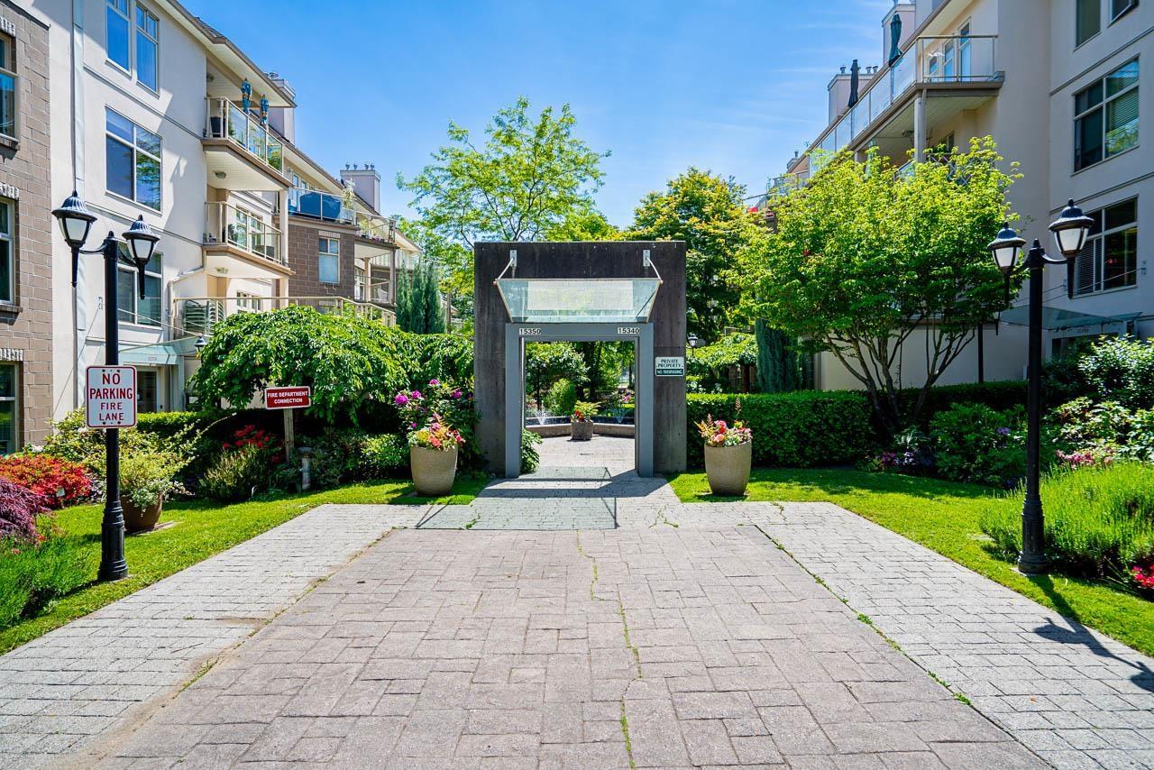 409 15340 19a Avenue, Surrey, British Columbia  V4A 9W1 - Photo 3 - R3123008