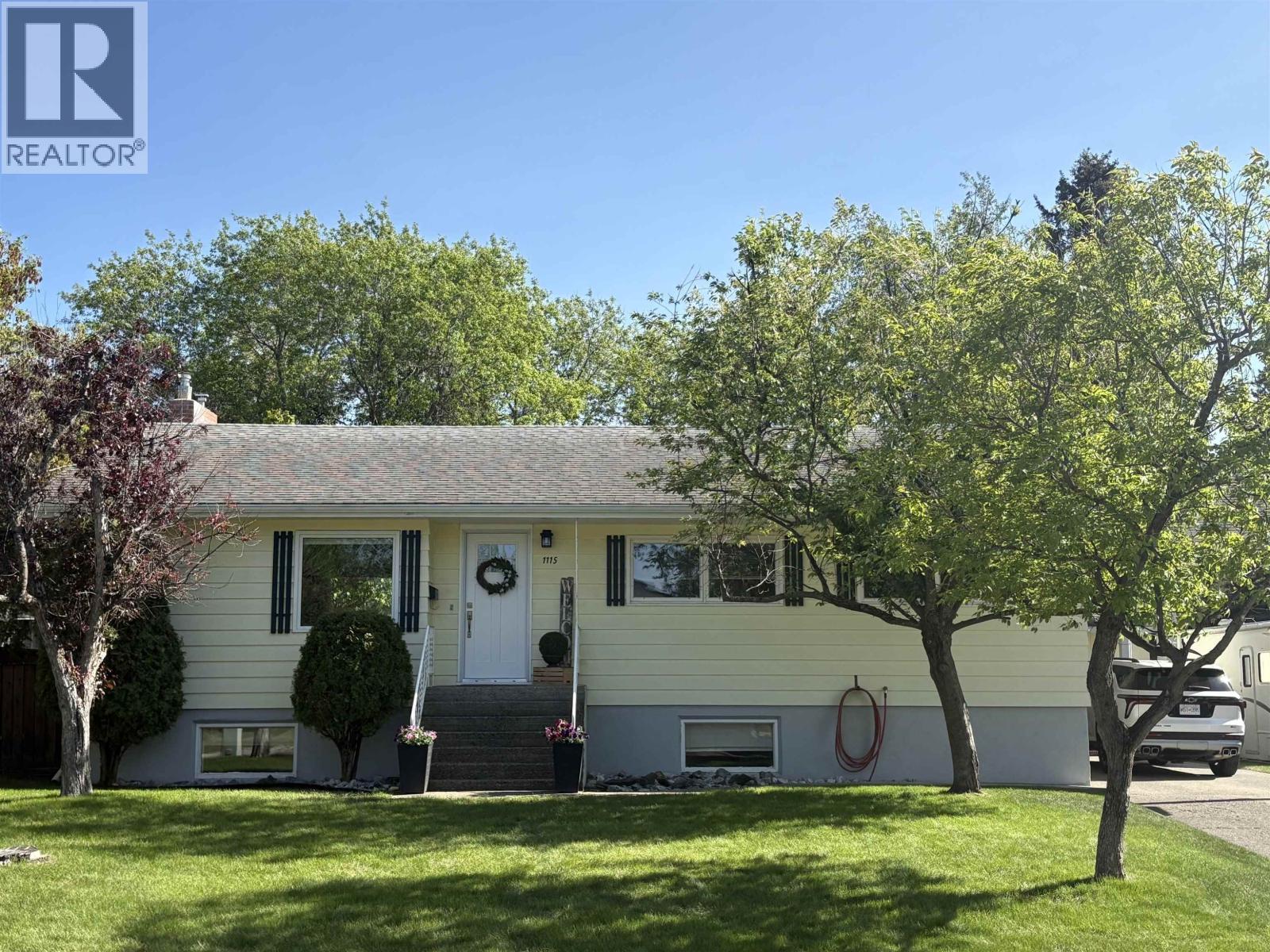 1115 Mcgregor Avenue, Prince George, British Columbia V2M 4A8 - Photo 1 - R3126234