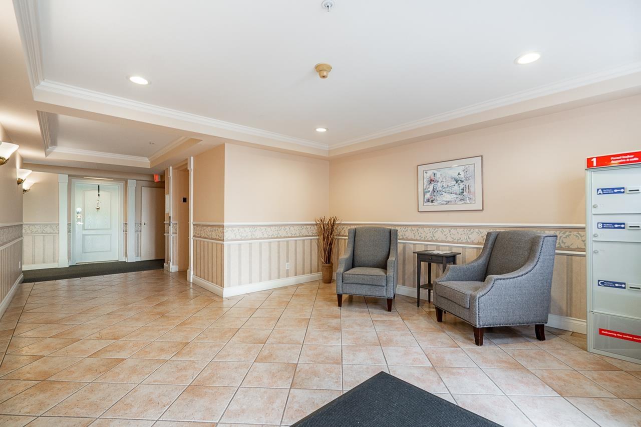 409 15340 19a Avenue, Surrey, British Columbia  V4A 9W1 - Photo 6 - R3123008