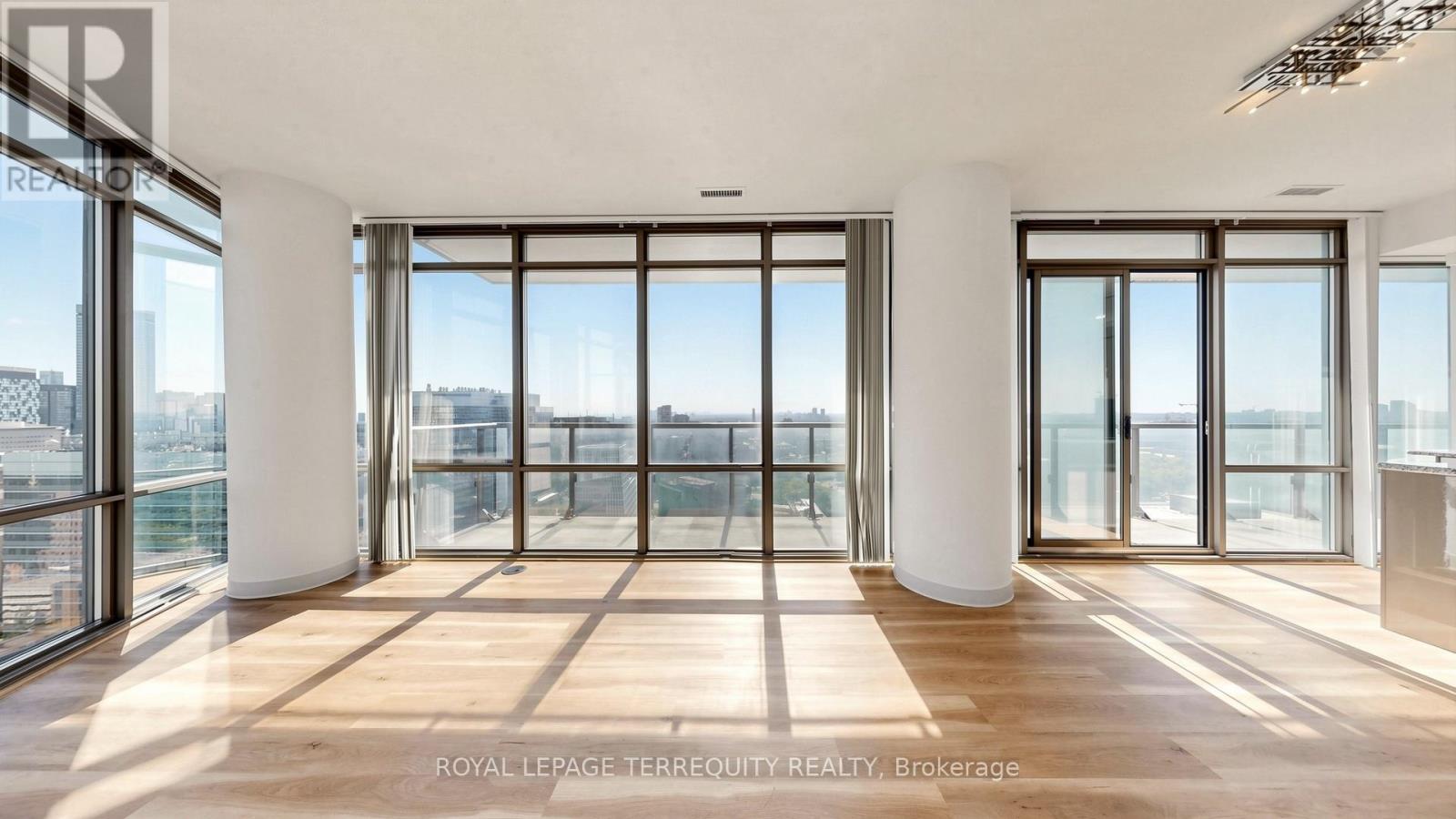 2710 - 832 Bay Street, Toronto, Ontario  M5S 1Z6 - Photo 12 - C13158270