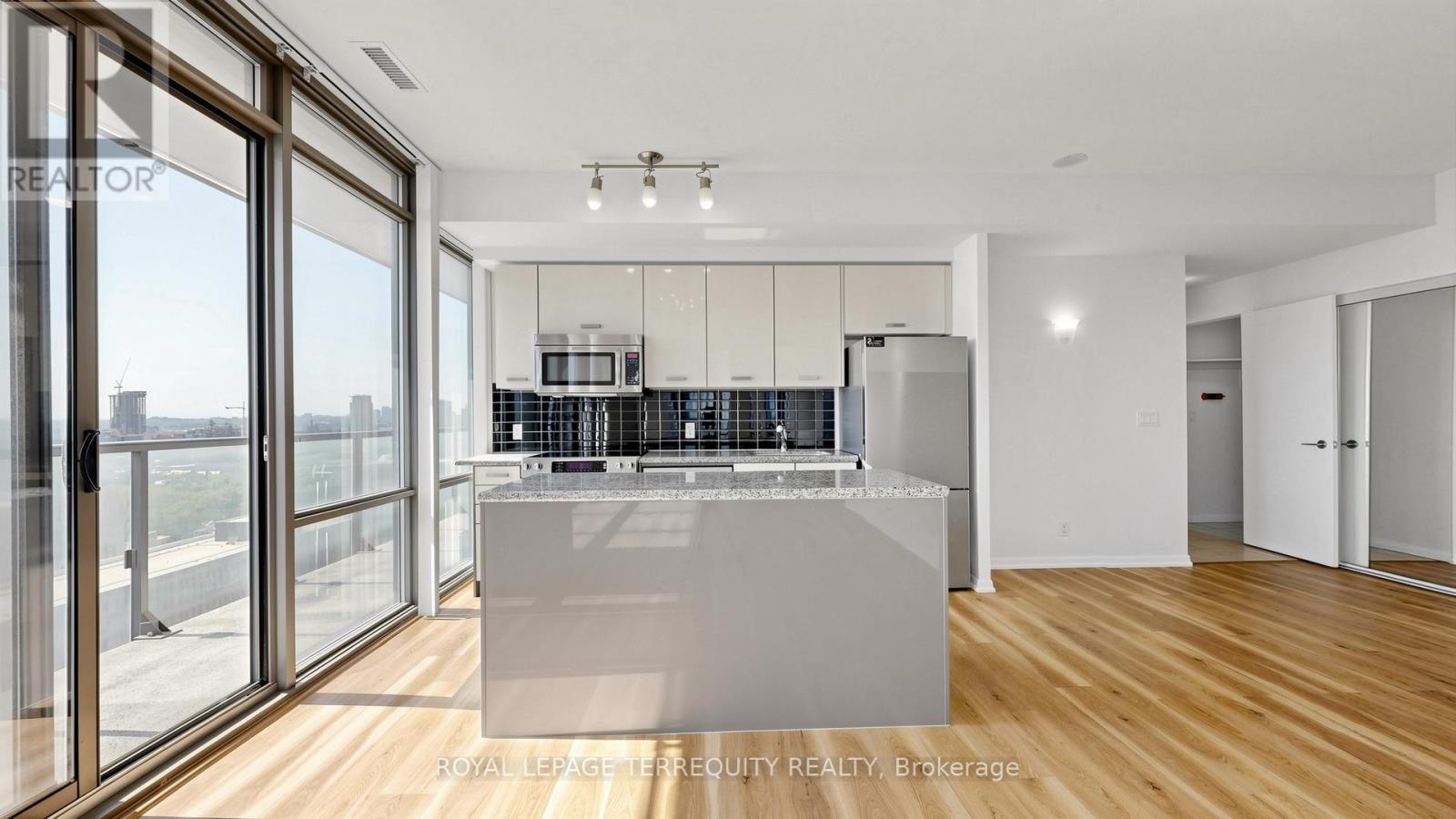 2710 - 832 Bay Street, Toronto, Ontario  M5S 1Z6 - Photo 16 - C13158270