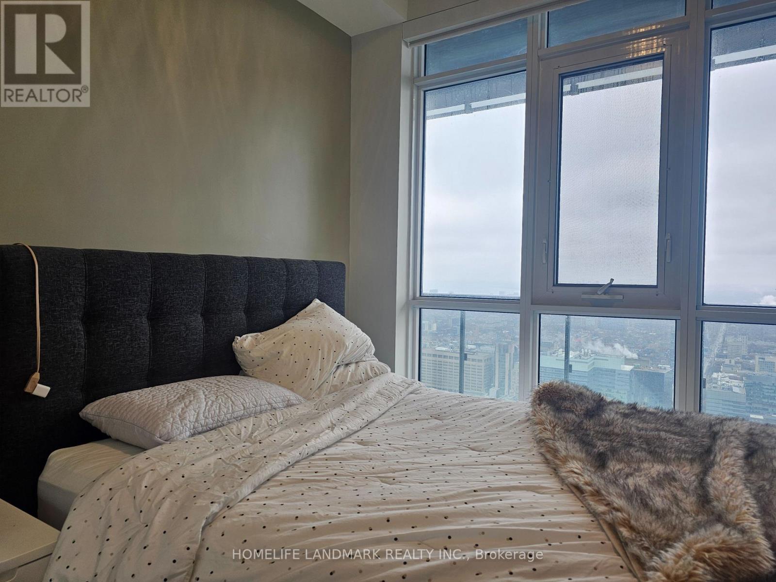 6011 - 7 Grenville Street, Toronto, Ontario  M4Y 0E9 - Photo 12 - C13158300