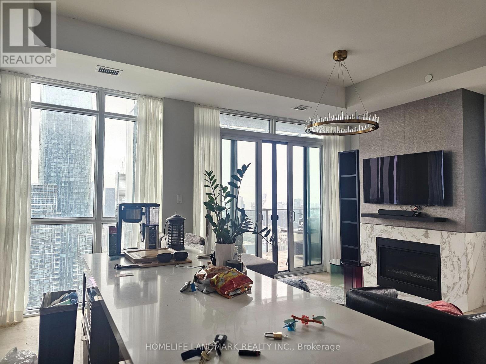 6011 - 7 Grenville Street, Toronto, Ontario  M4Y 0E9 - Photo 14 - C13158300
