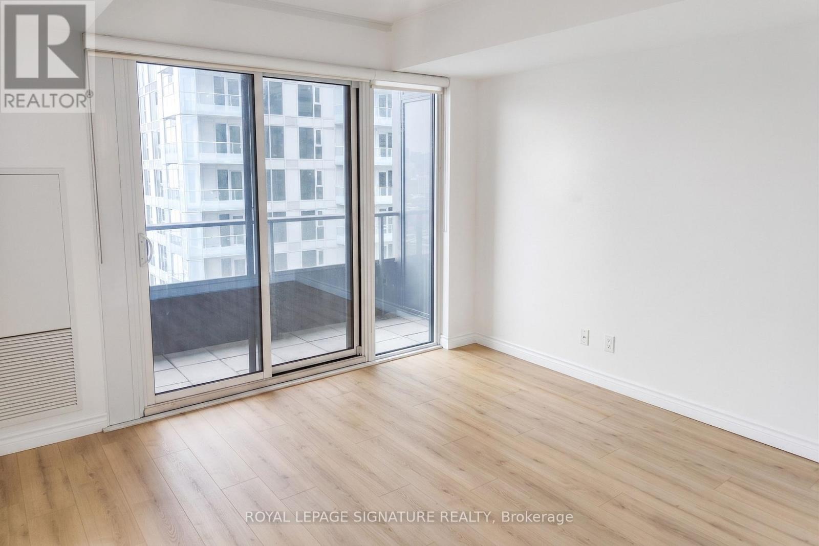 2819 - 19 Western Battery Road, Toronto, Ontario M6K 0E3 - Photo 4 - C13158370
