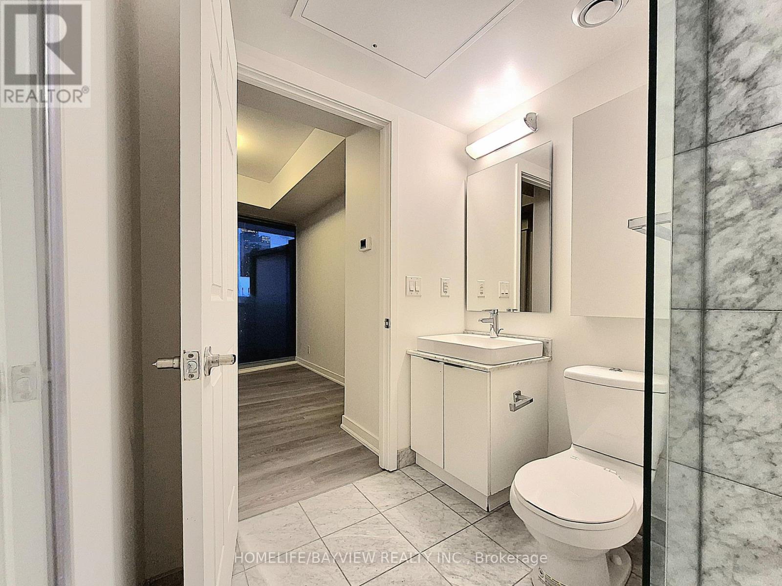 1305 - 14 York Street, Toronto, Ontario  M5J 2Z2 - Photo 12 - C13158428