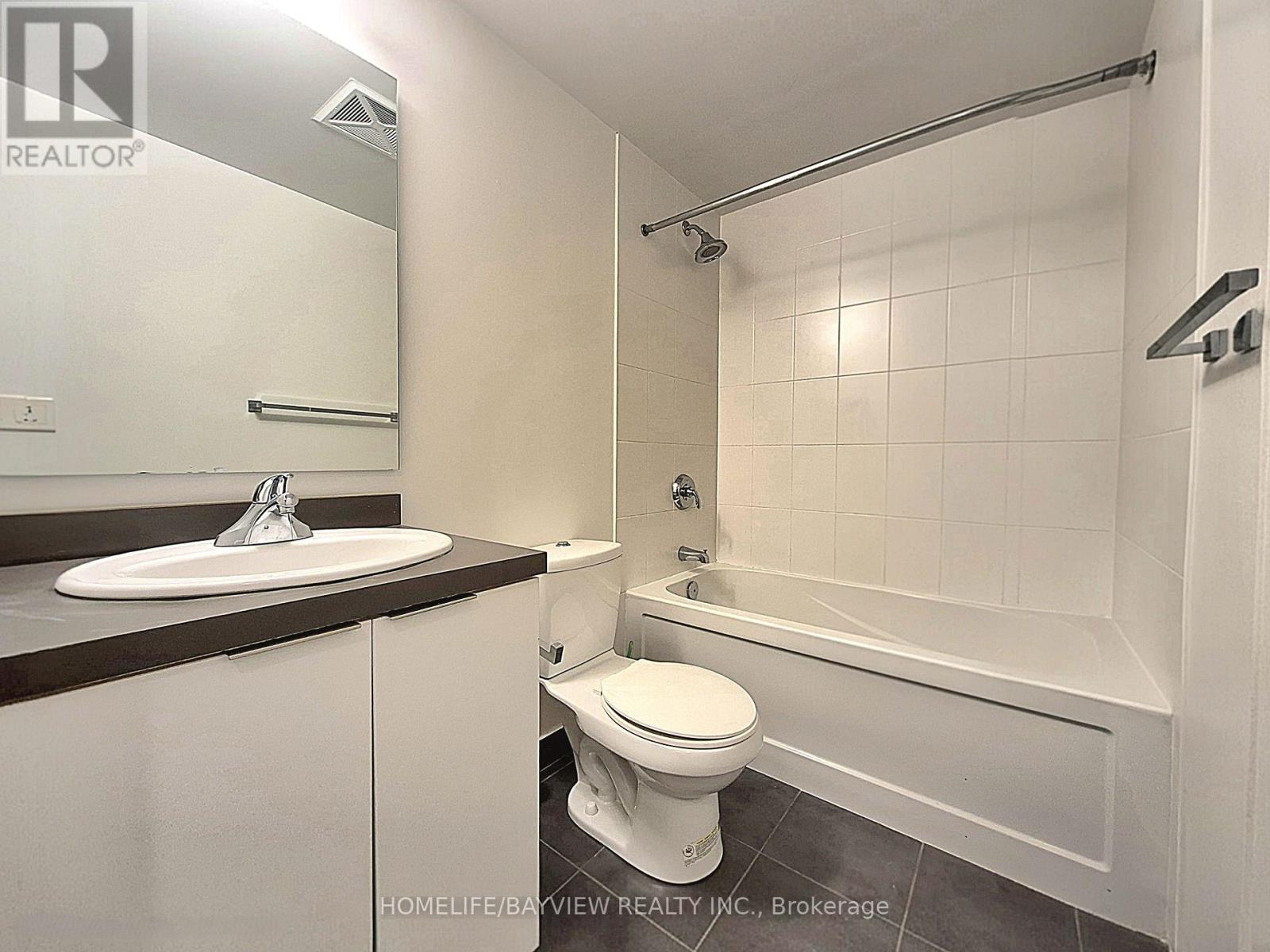 1305 - 14 York Street, Toronto, Ontario  M5J 2Z2 - Photo 17 - C13158428
