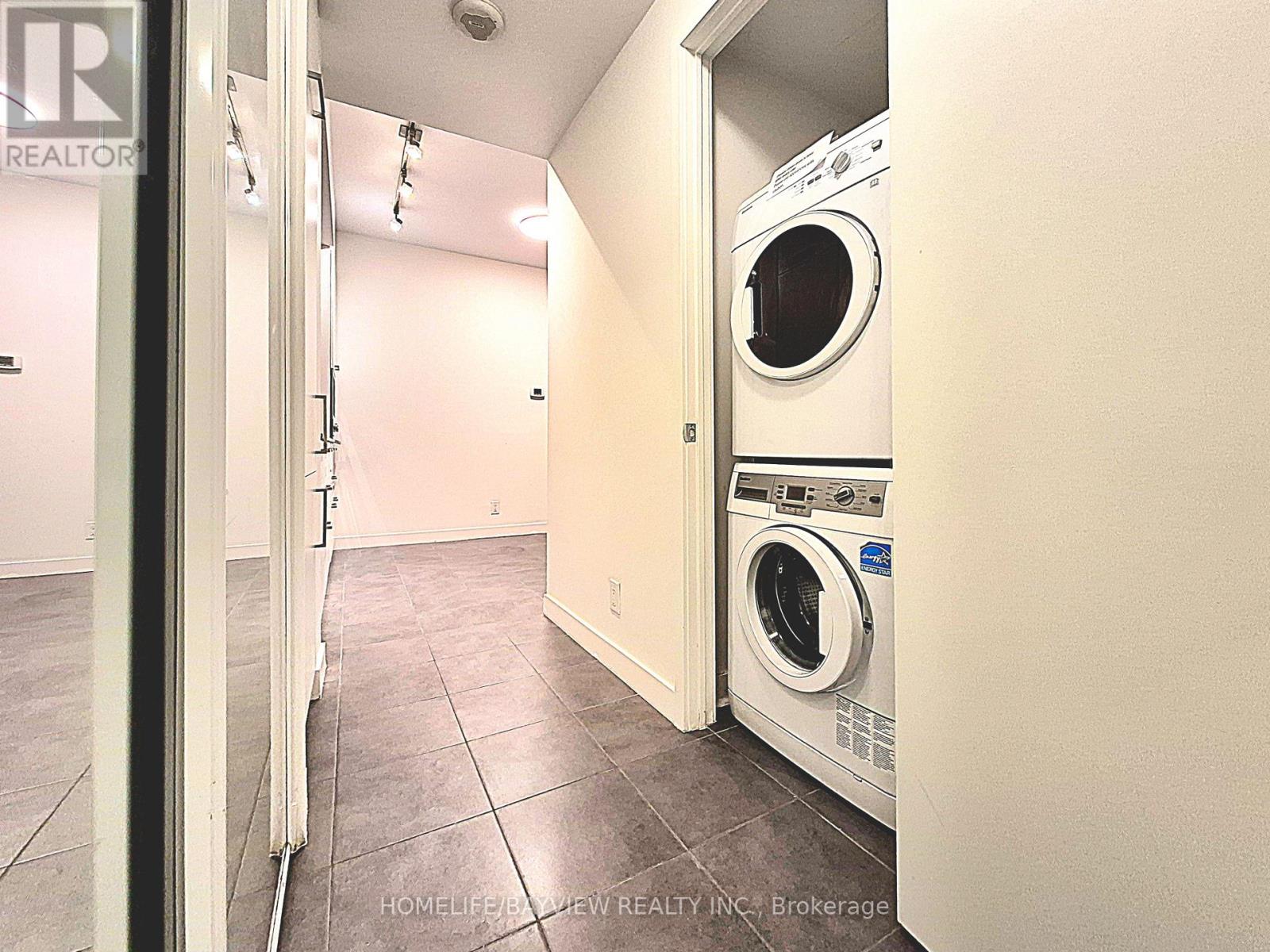 1305 - 14 York Street, Toronto, Ontario  M5J 2Z2 - Photo 23 - C13158428