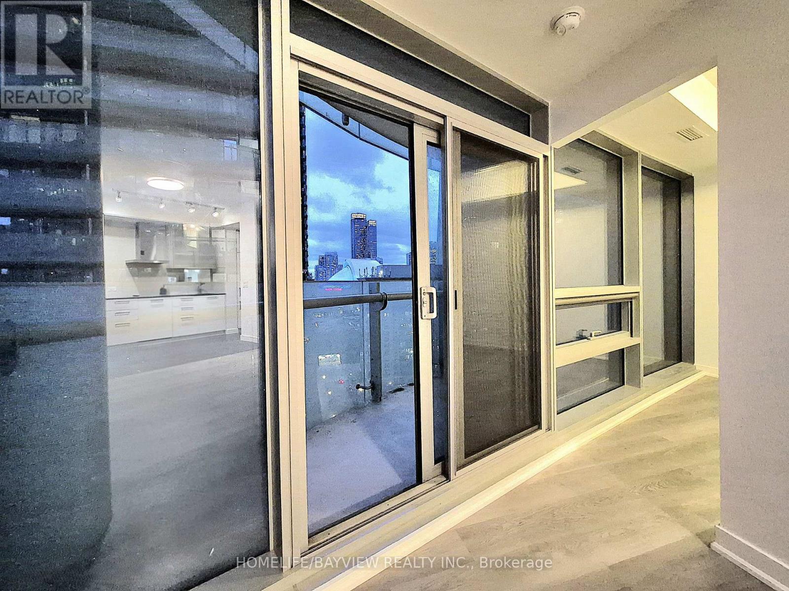 1305 - 14 York Street, Toronto, Ontario  M5J 2Z2 - Photo 26 - C13158428