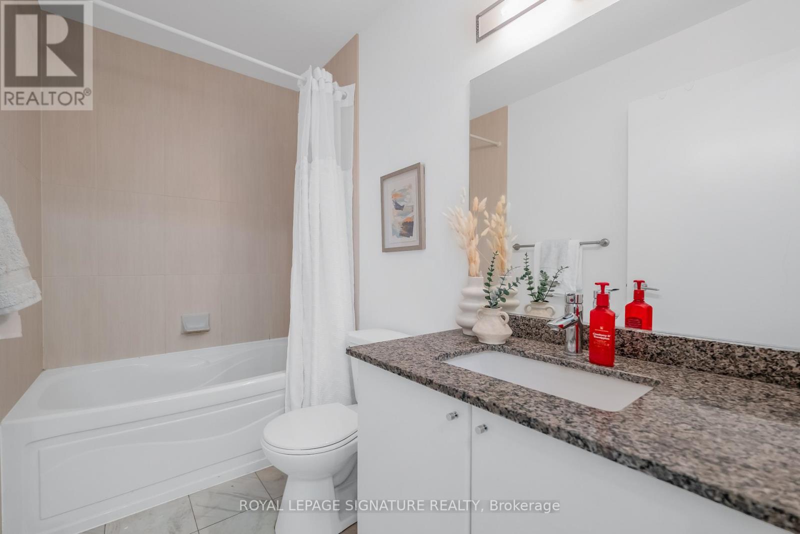 1801 - 18 Harbour Street, Toronto, Ontario  M5J 2Z6 - Photo 19 - C13158430