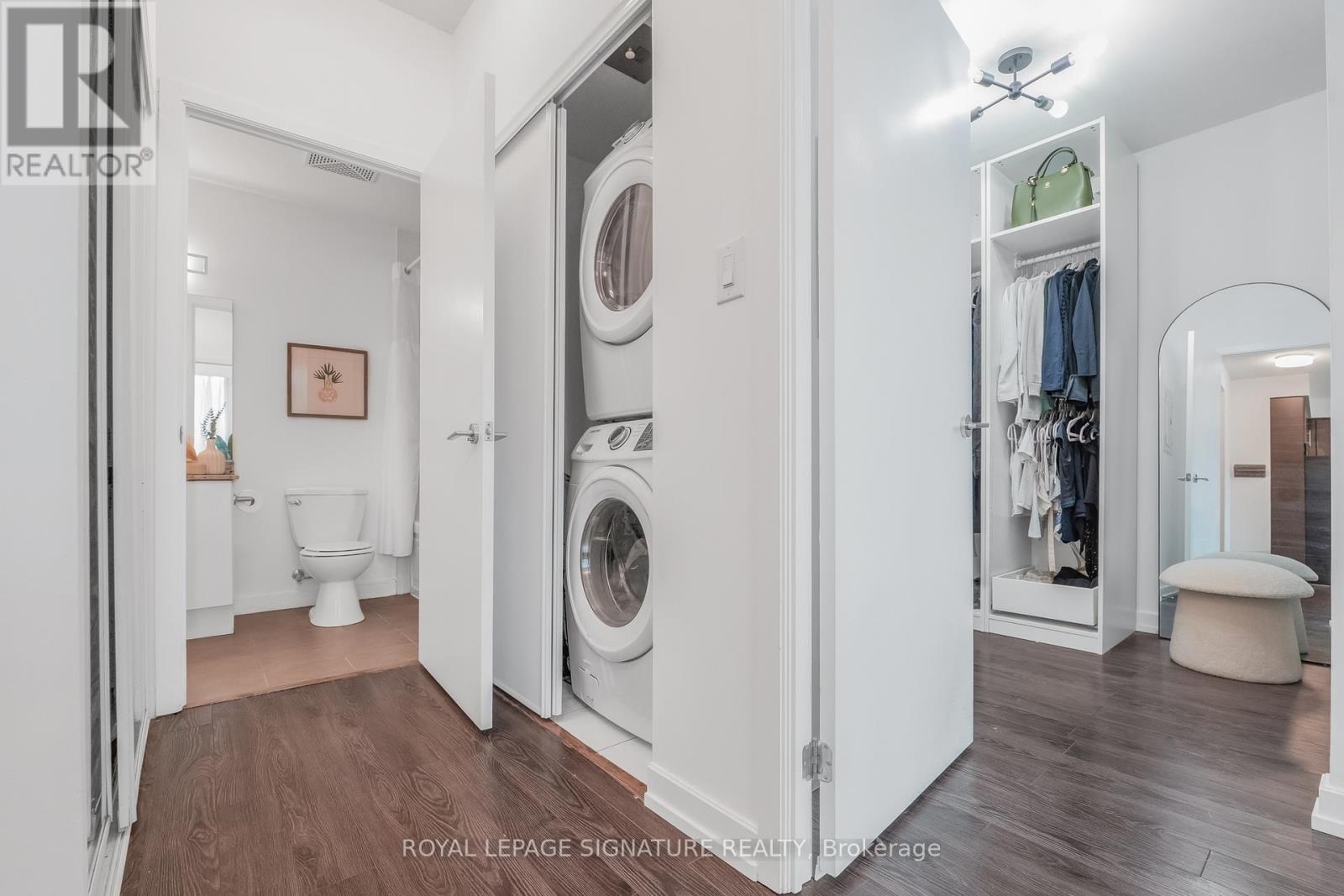 1801 - 18 Harbour Street, Toronto, Ontario  M5J 2Z6 - Photo 23 - C13158430