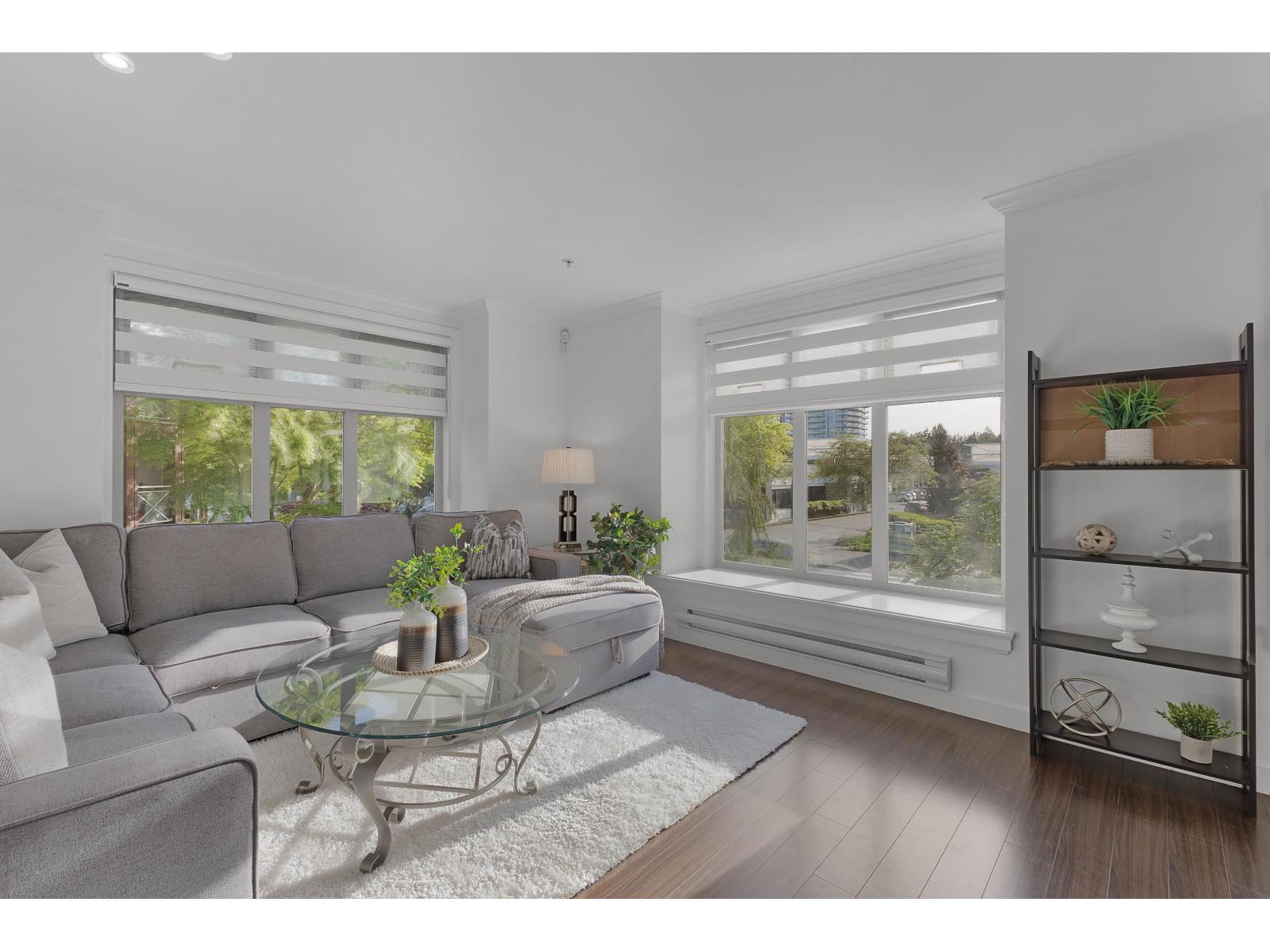 202 8084 120a Street, Surrey, British Columbia  V3W 1V2 - Photo 6 - R3125328