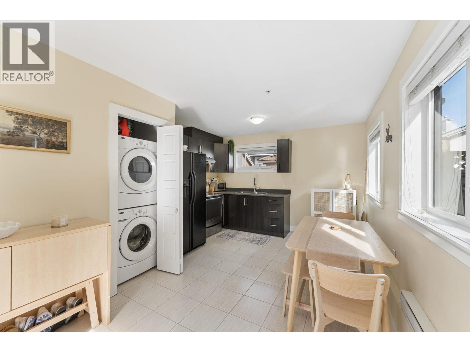 3233 Grant Street, Vancouver, British Columbia  V5K 3J1 - Photo 37 - R3102908