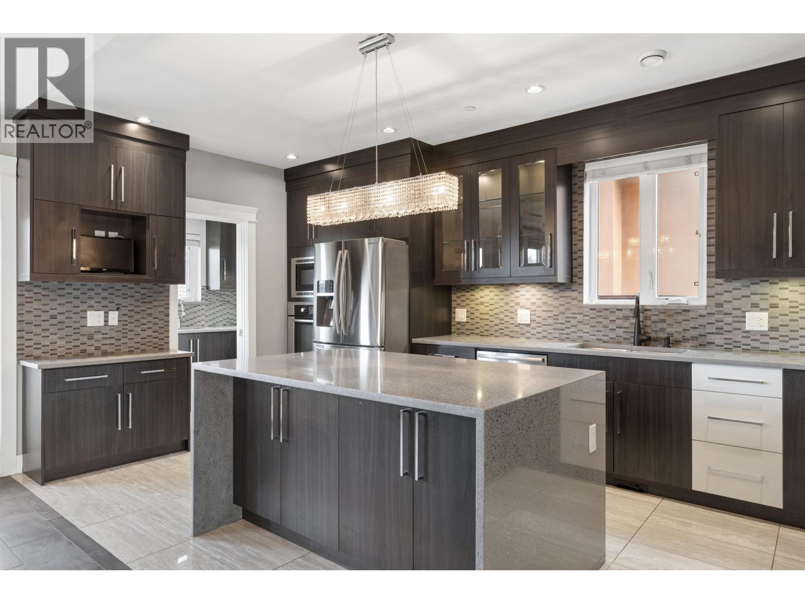 3233 Grant Street, Vancouver, British Columbia  V5K 3J1 - Photo 9 - R3102908