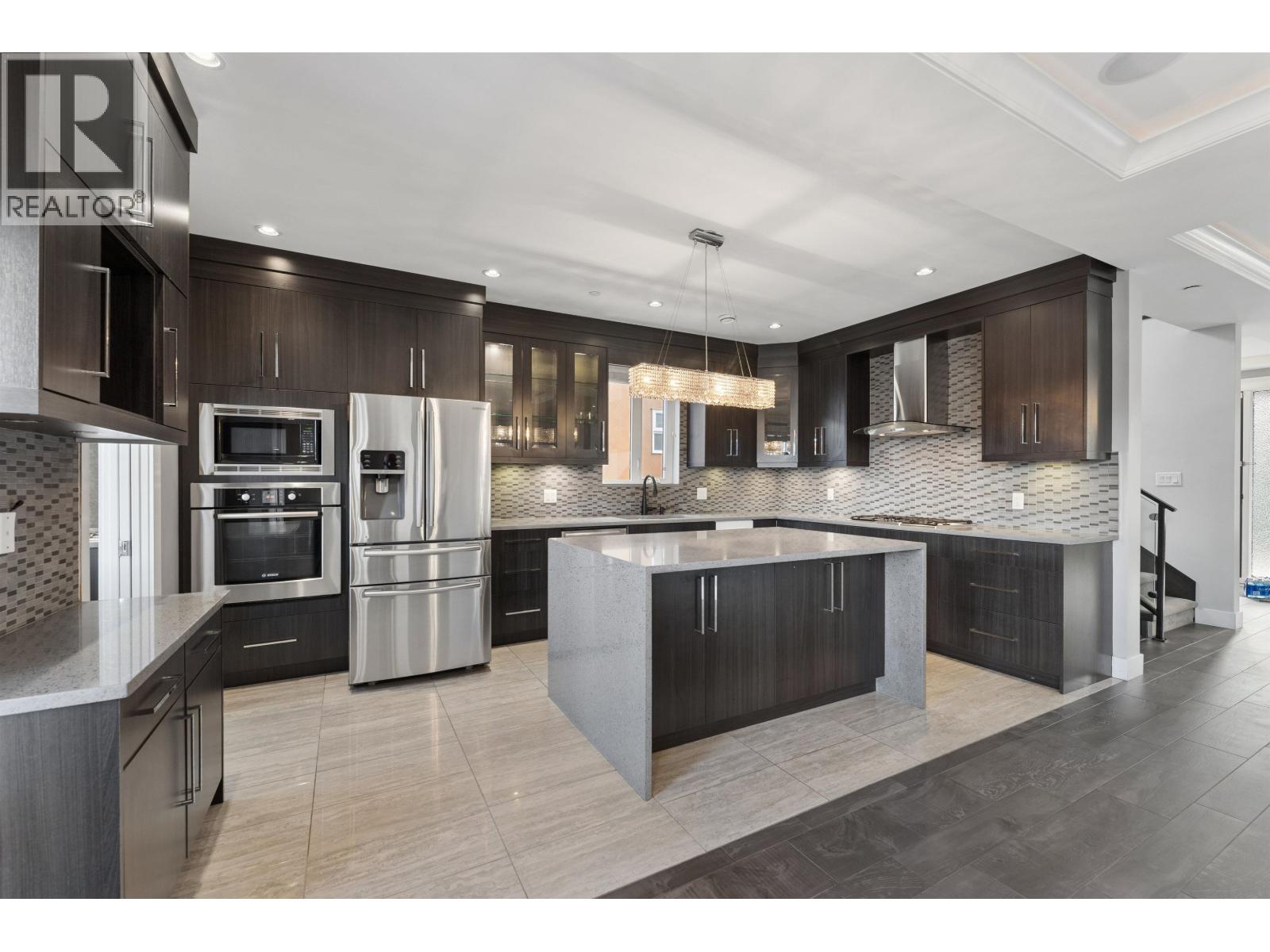 3233 Grant Street, Vancouver, British Columbia  V5K 3J1 - Photo 8 - R3102908
