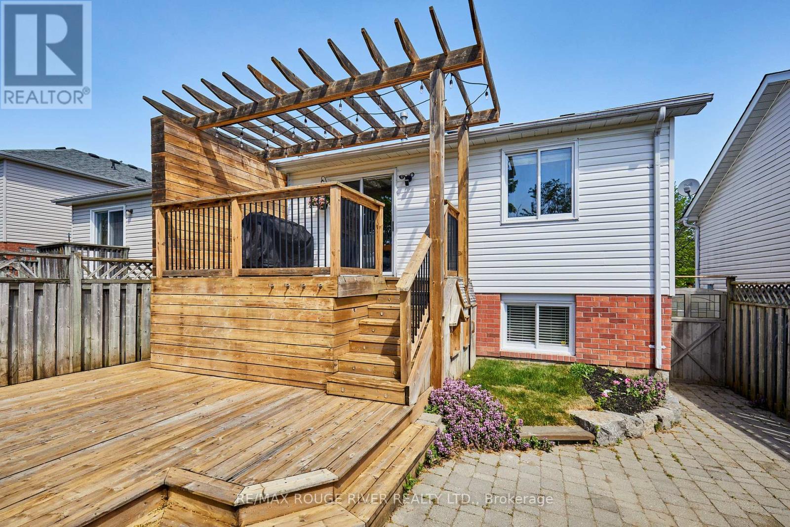 31 Champine Square, Clarington, Ontario  L1C 4W1 - Photo 27 - E13158216