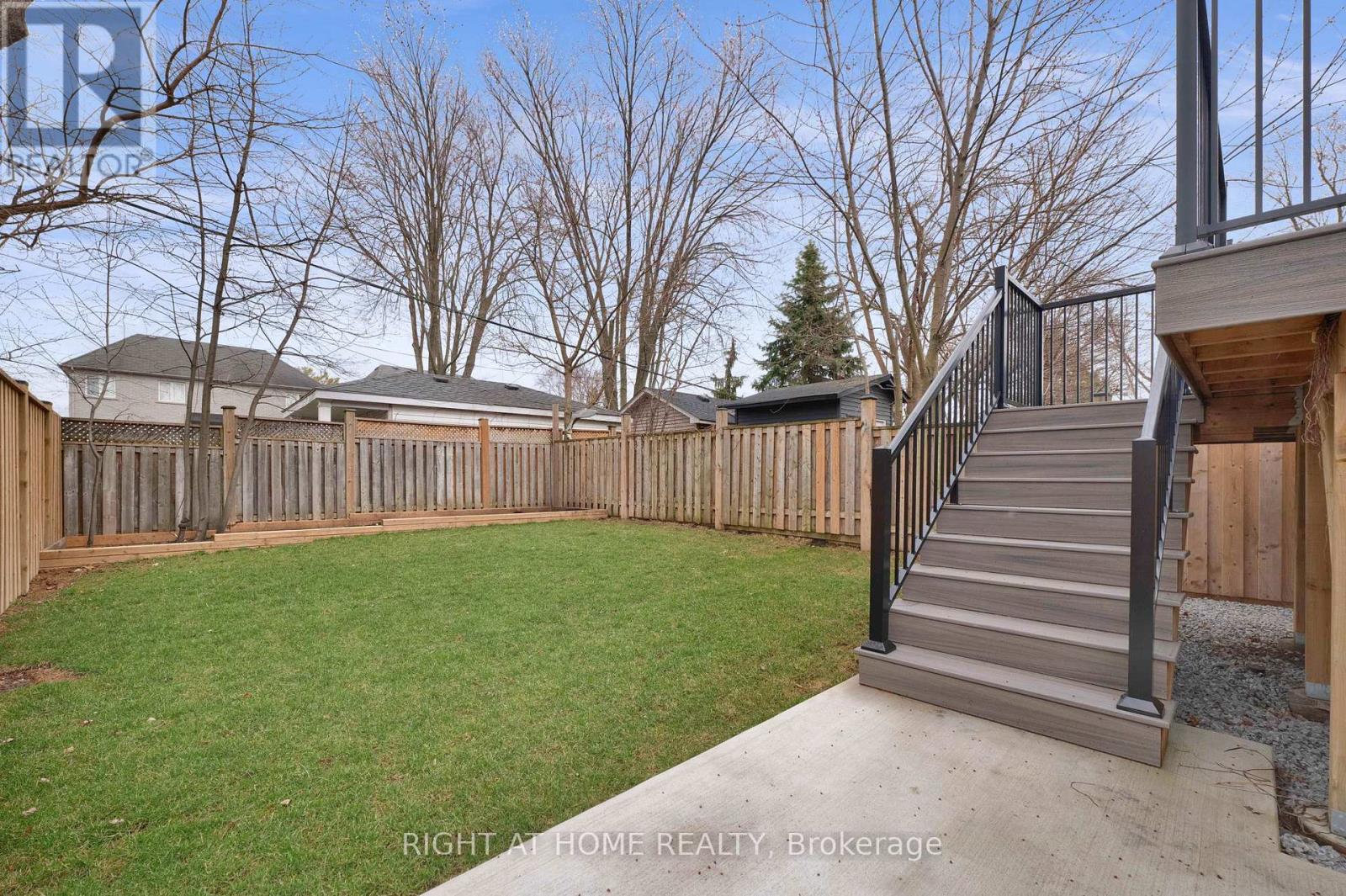 819 Fairview Avenue, Pickering, Ontario  L1W 1M7 - Photo 46 - E13158466