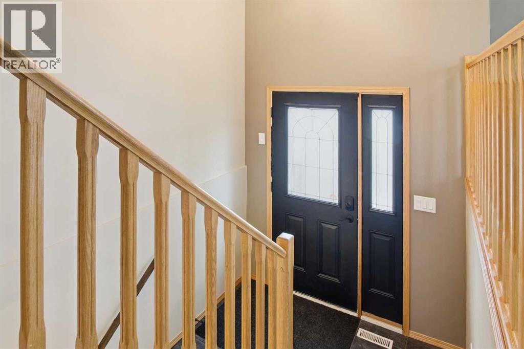 B, 4810 47 Street, Olds, Alberta  T4H 1C8 - Photo 3 - A2310466