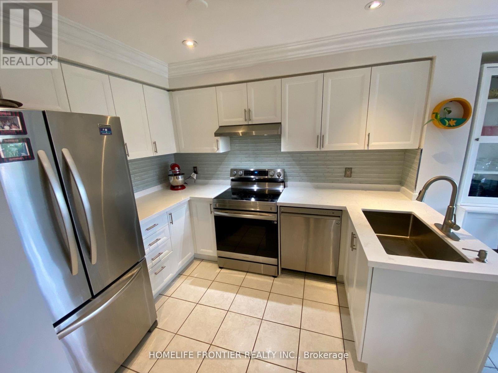 153 Purcell Crescent, Vaughan, Ontario  L6A 3C7 - Photo 9 - N13158212