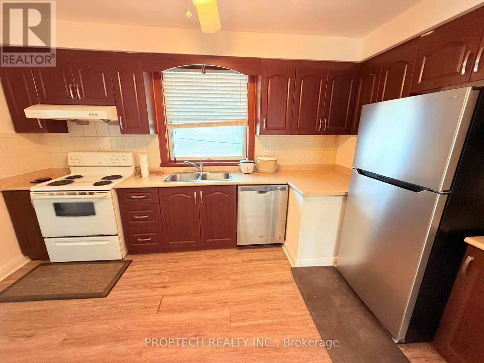 418 Fernleigh Circle, Richmond Hill, Ontario  L4C 1E3 - Photo 17 - N13158228