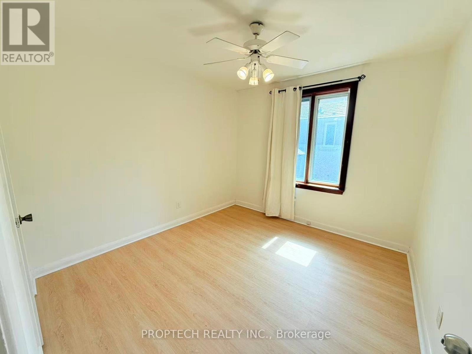 418 Fernleigh Circle, Richmond Hill, Ontario  L4C 1E3 - Photo 6 - N13158228