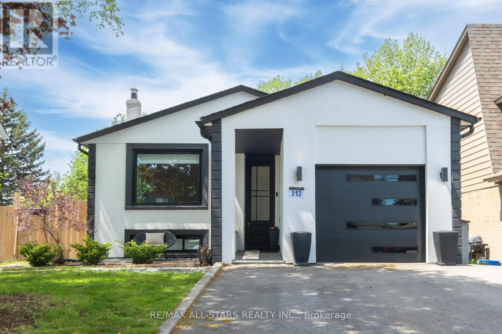 512 Sandford Street, Newmarket, Ontario  L3Y 5E3 - Photo 1 - N13158252