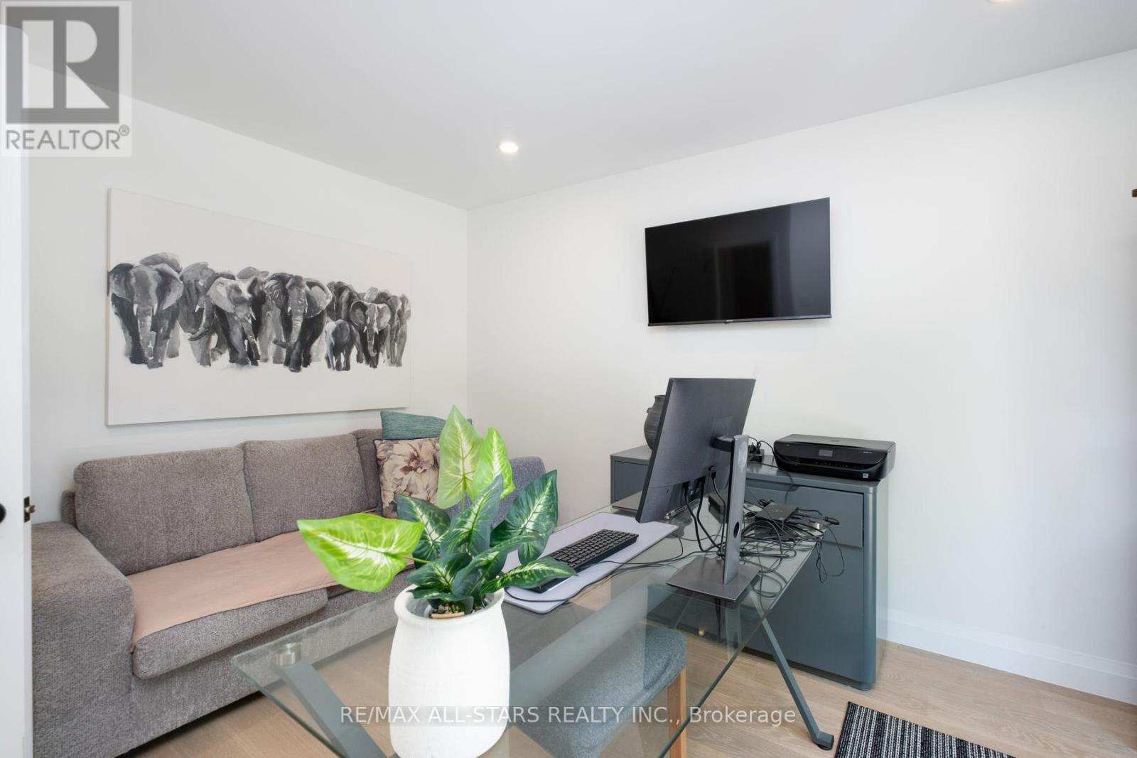 512 Sandford Street, Newmarket, Ontario  L3Y 5E3 - Photo 18 - N13158252