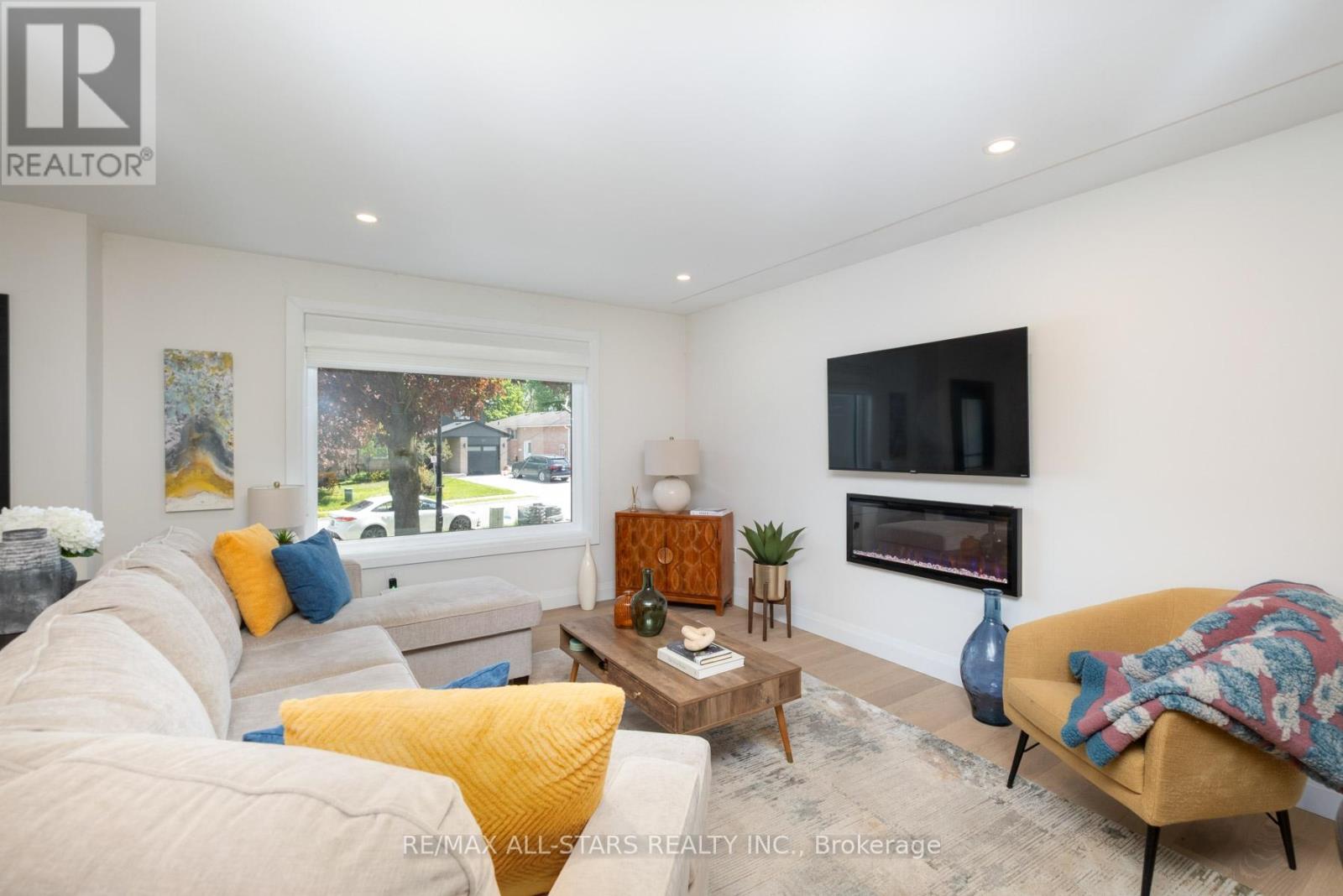 512 Sandford Street, Newmarket, Ontario  L3Y 5E3 - Photo 6 - N13158252