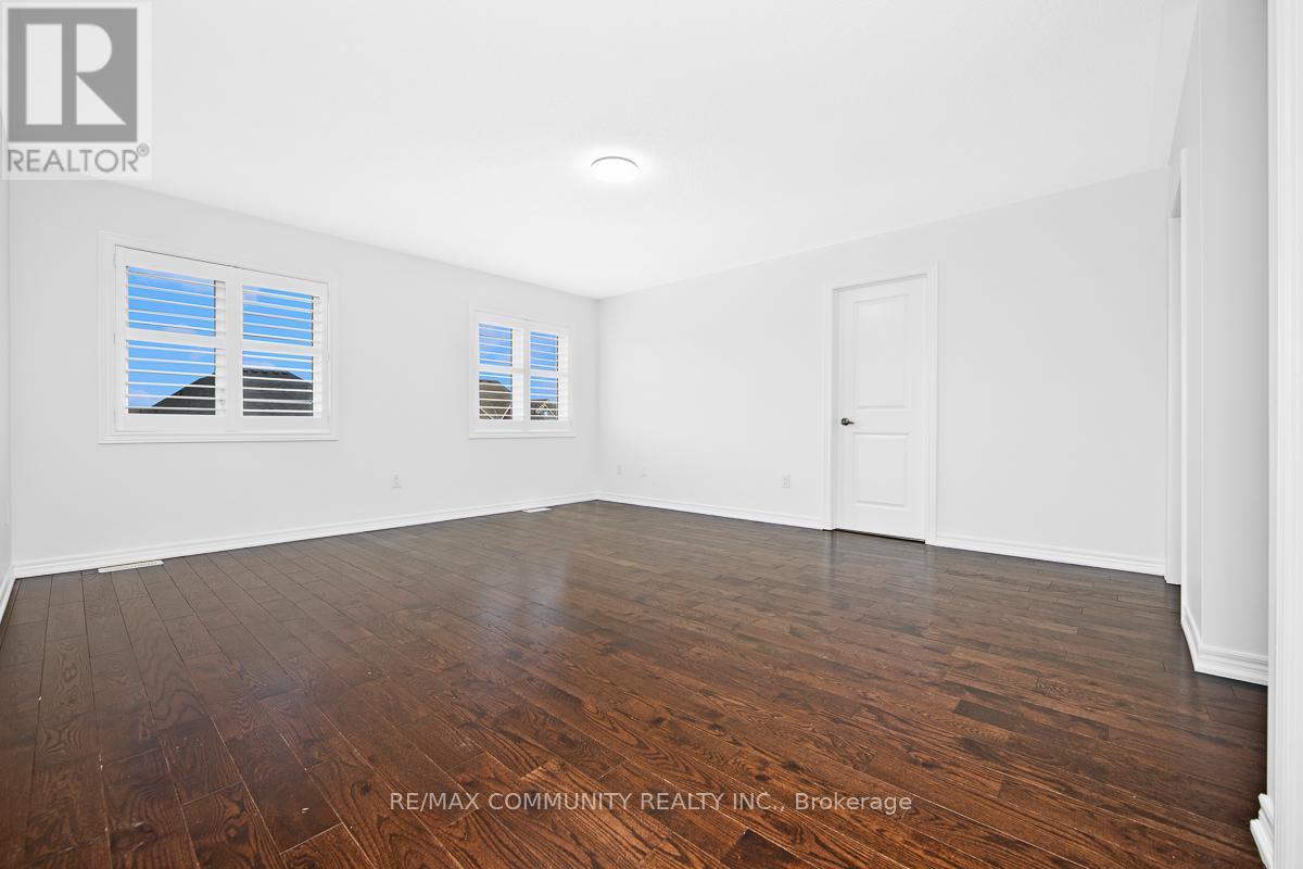 201 Donald Sim Avenue, Markham, Ontario  L6B 0Z1 - Photo 16 - N13158302