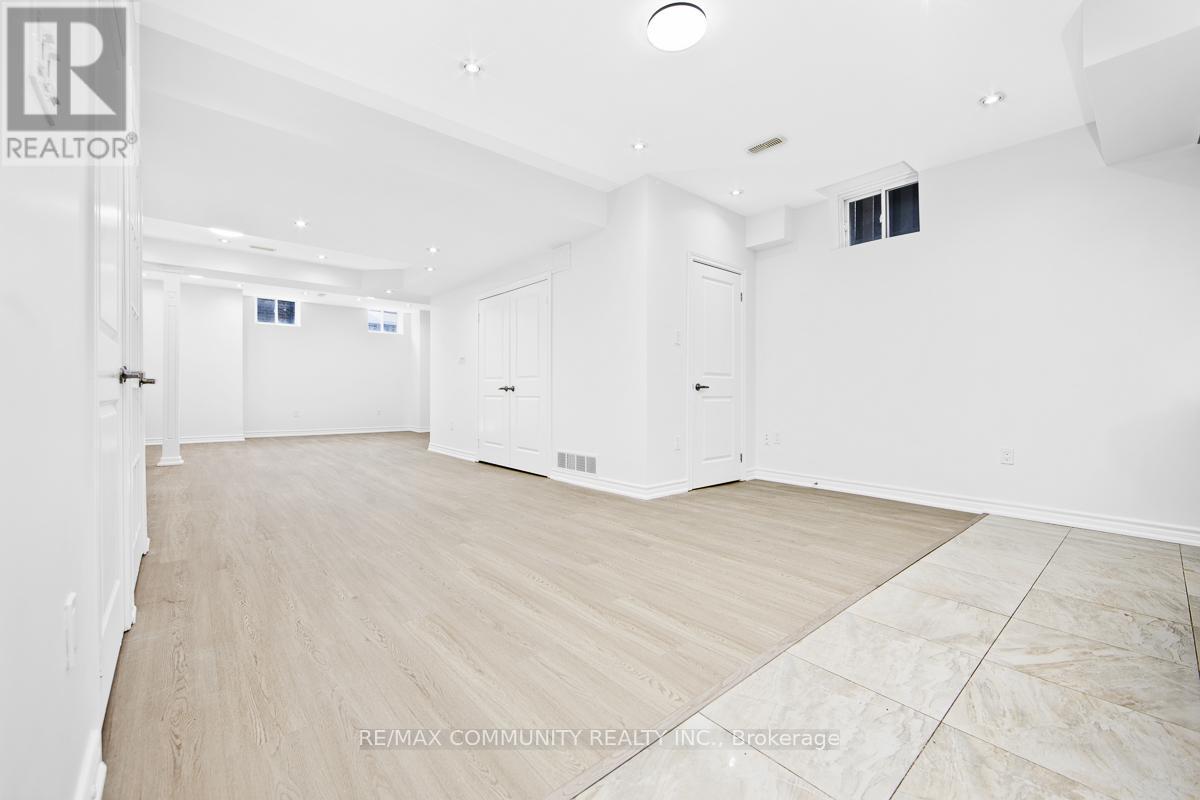 201 Donald Sim Avenue, Markham, Ontario  L6B 0Z1 - Photo 27 - N13158302