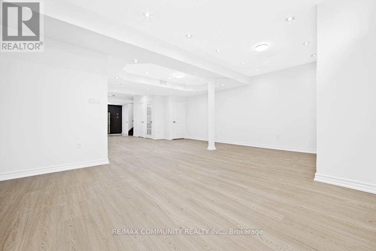 201 Donald Sim Avenue, Markham, Ontario  L6B 0Z1 - Photo 29 - N13158302