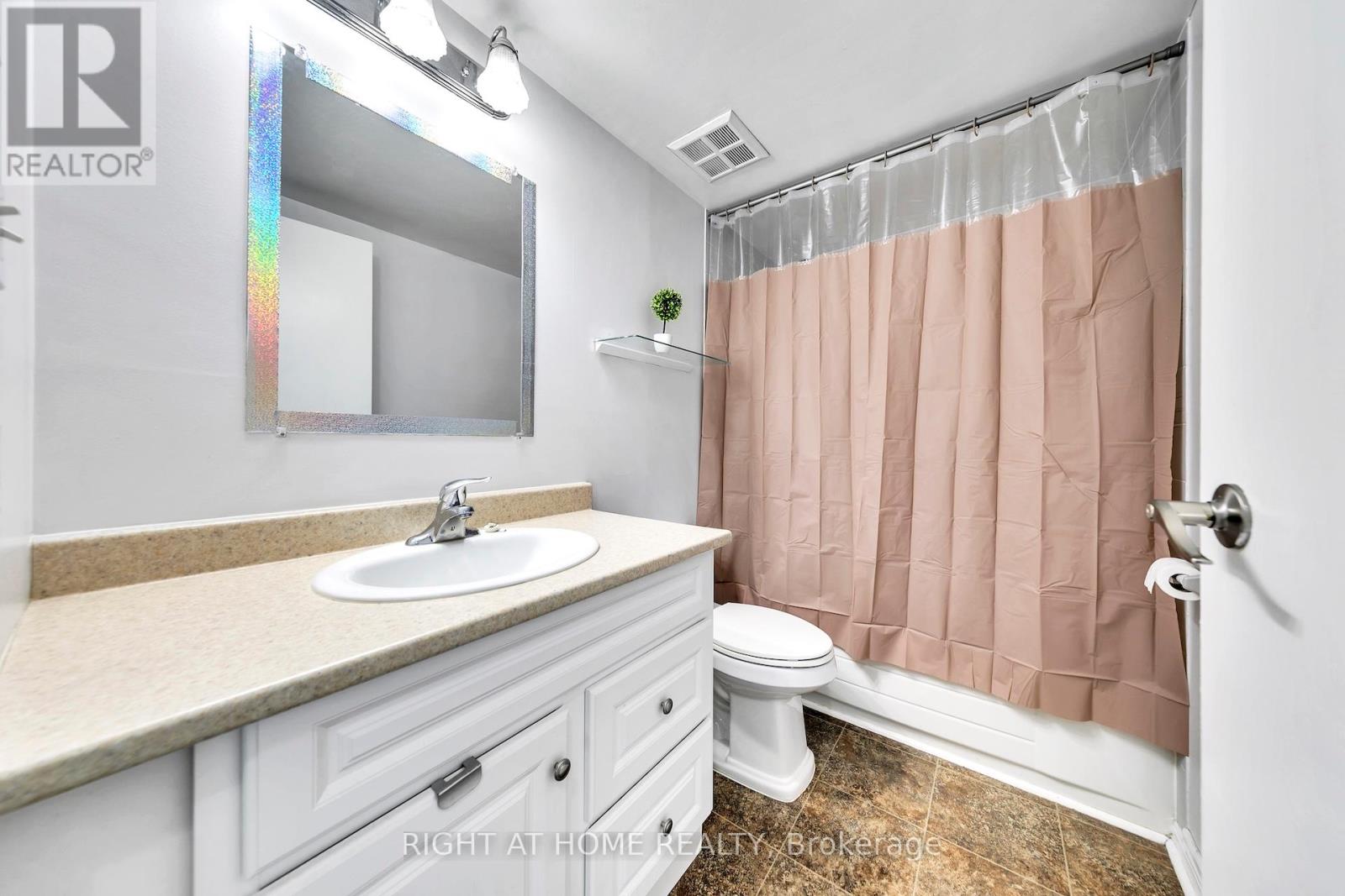 212 - 126 Bell Farm Road, Barrie, Ontario  L4M 6J3 - Photo 15 - S13158456