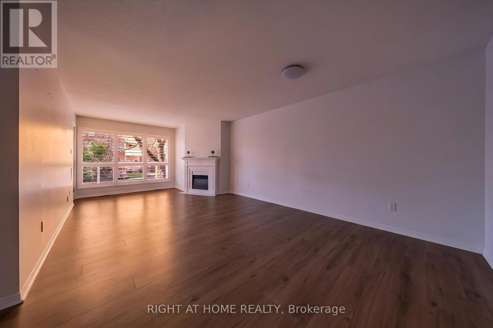 212 - 126 Bell Farm Road, Barrie, Ontario  L4M 6J3 - Photo 19 - S13158456
