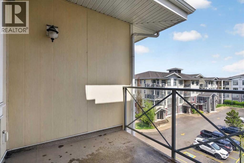 402, 10 Auburn Bay Link SE, Calgary, Alberta  T3M 1Y8 - Photo 25 - A2313484