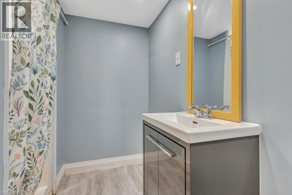 175 Janefield Avenue, Guelph, Ontario  N1G 2L4 - Photo 37 - 40832482