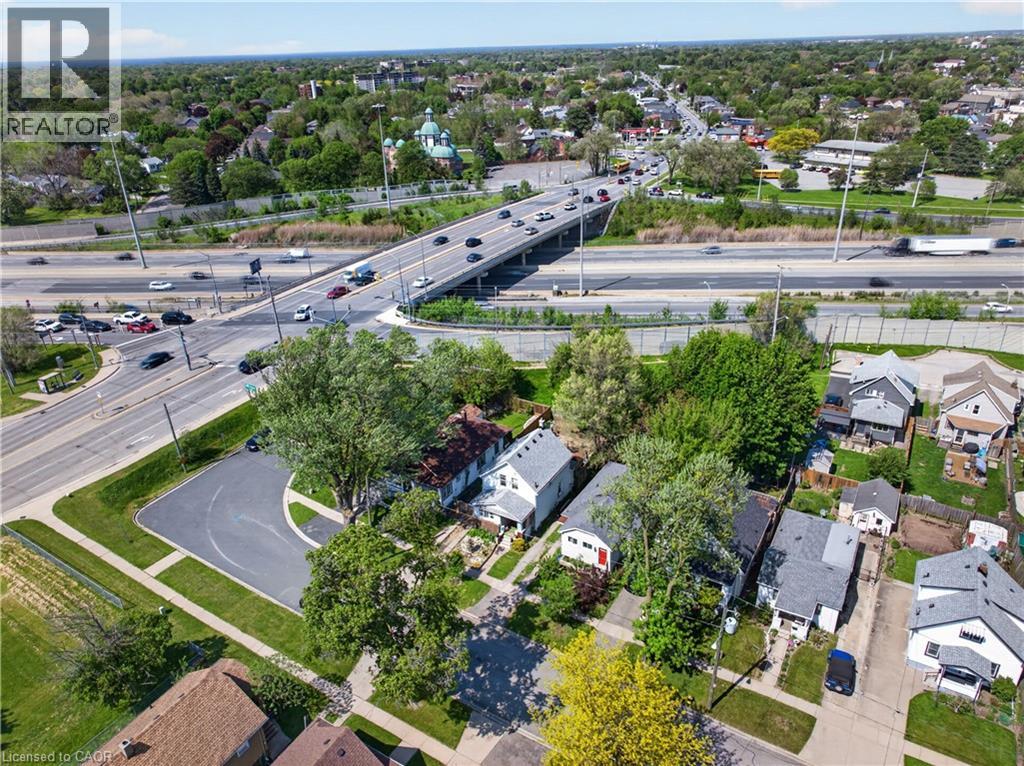 7 Trapnell Street, St. Catharines, Ontario  L2R 1B1 - Photo 4 - 40831783