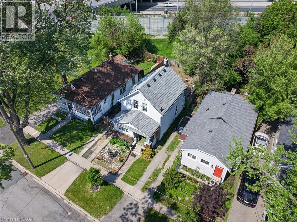 7 Trapnell Street, St. Catharines, Ontario  L2R 1B1 - Photo 5 - 40831783
